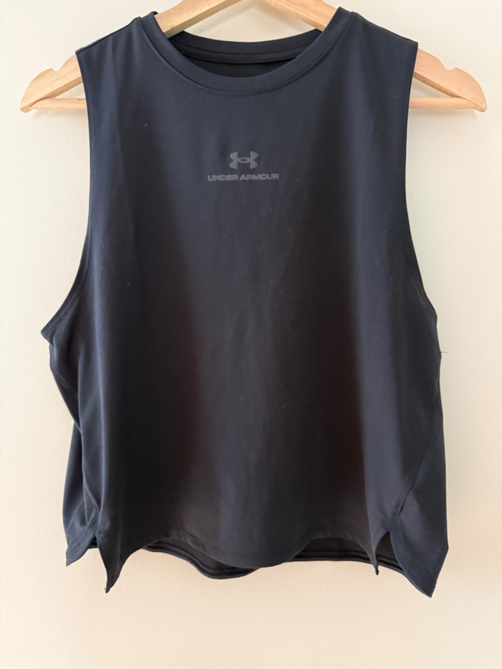 Under Armour Black Women’s Sleeveless Muscle Tee